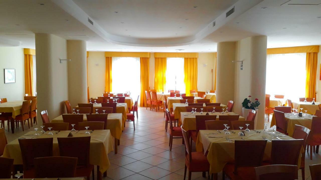 Residence Esmeraldo Capo Vaticano Extérieur photo