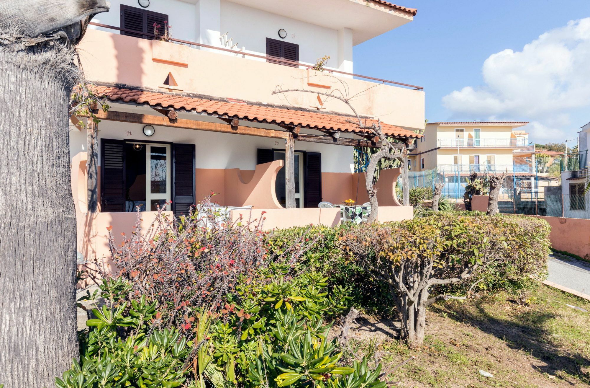 Residence Esmeraldo Capo Vaticano Extérieur photo